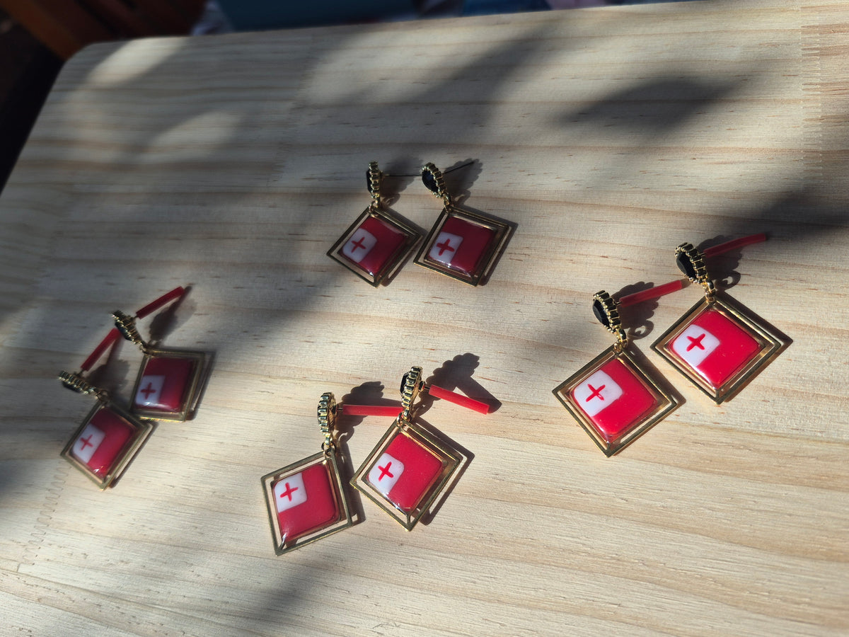 Tonga Stud Earring