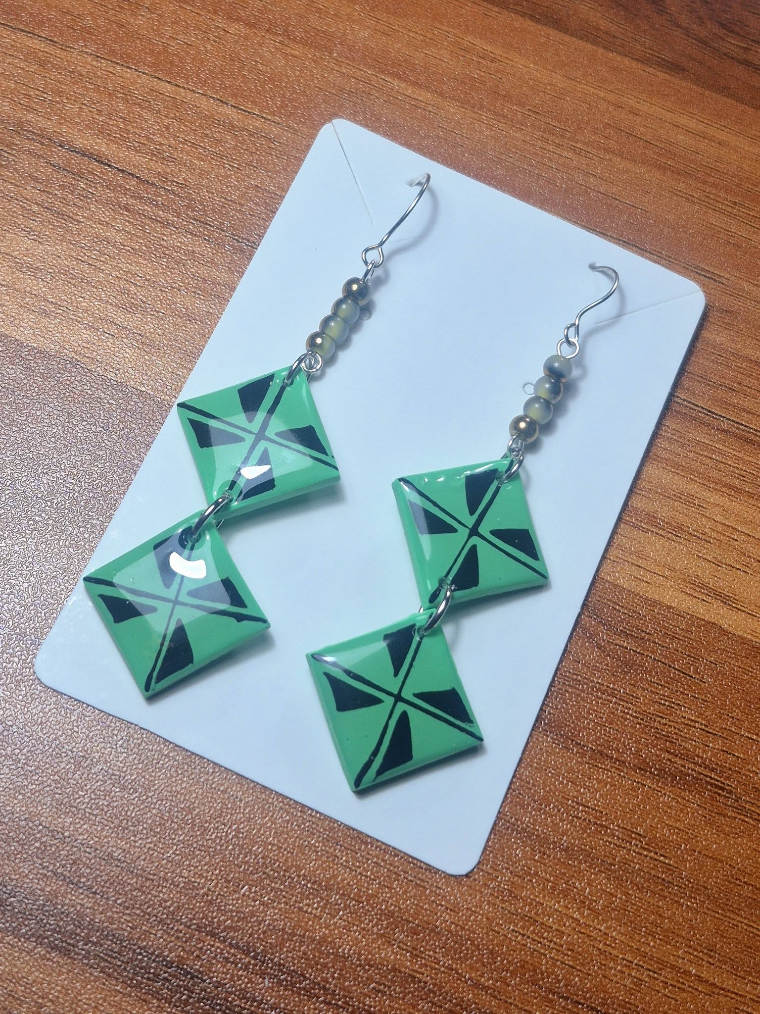 Green double Manulua