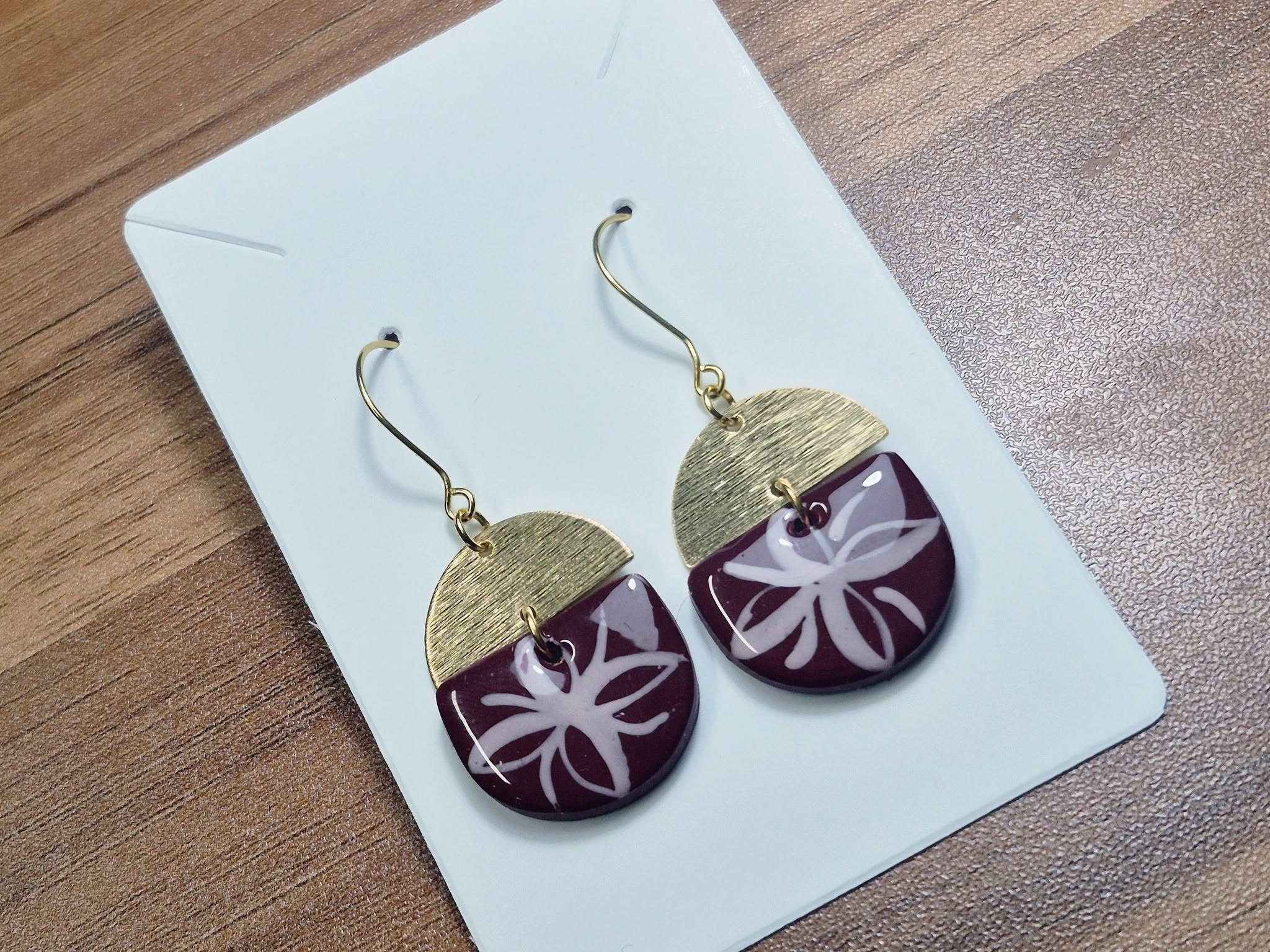 Maroon Matala